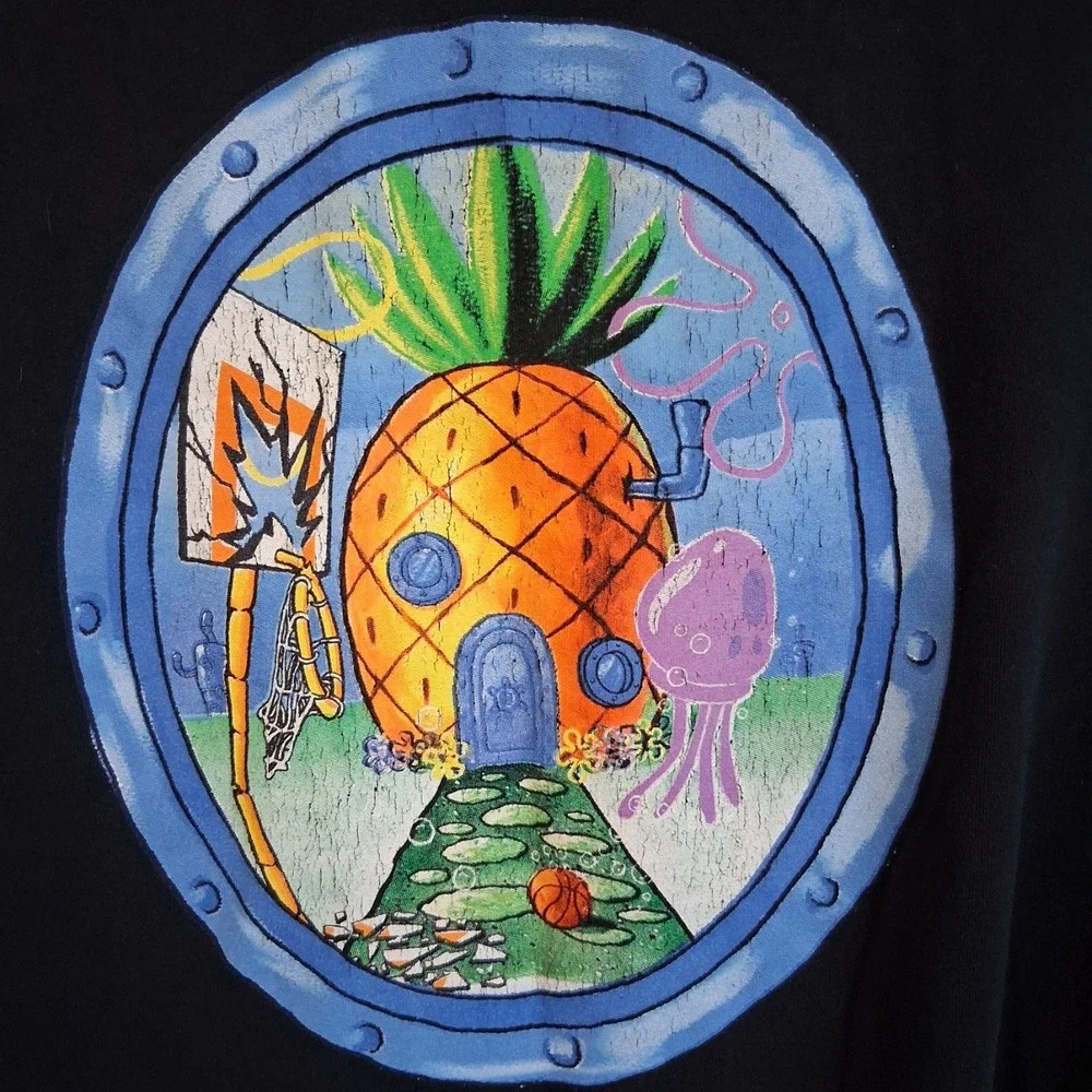 Nike/Spongebob Collab Kyrie Irving Black SS Large Dri-Fit EUC